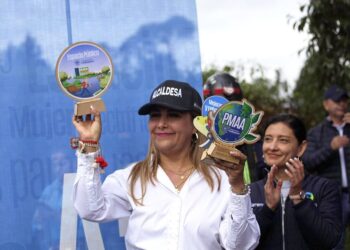Visita Gobernador de Cundinamarca a Sopo