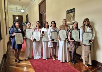 Congreso de la República otorga reconocimiento a gestoras sociales de Cundinamarca