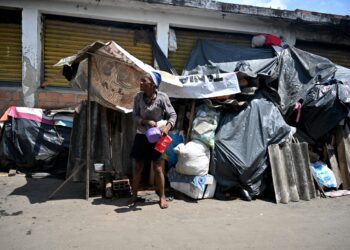 Colombia llega a su nivel más bajo en los índices de pobreza monetaria desde el 2012, según el DANE. 