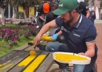  El voluntariado de EPZ que está embelleciendo a Zipaquirá
