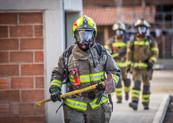 Tausa da un paso histórico en protección y servicio con la creación de su propio Cuerpo de Bomberos