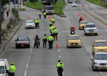 Gobernador de Cundinamarca advierte “discriminación” tras el anuncio de nueva medida de pico y placa en Bogotá