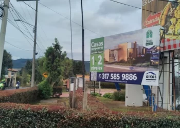 Cerca de 100 familias de Cajicá denuncian a constructora ante la SIC