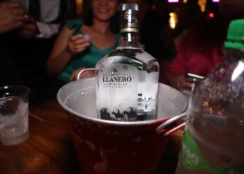 Colombia actualiza la normativa sanitaria para bebidas alcohólicas: menos trámites y mayor enfoque en el riesgo