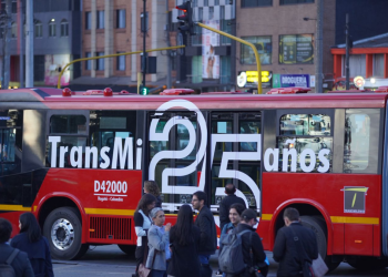 Distrito propone aumento de $350 en el pasaje de TransMilenio para 2026: tarifa llegaría a los $3.550