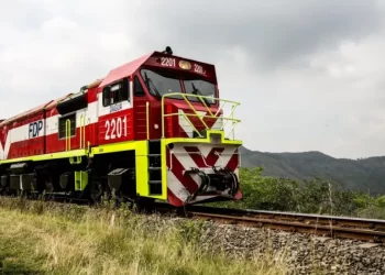 Fin a un siglo de espera: La Ley Férrea busca transformar el transporte en Colombia.