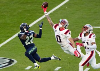 Christian González, el Colombiano que Brilla en el Super Bowl 2026, no Pudo Evitar la Derrota de los Patriots frente a los Seahawks