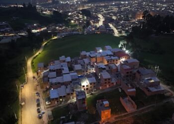 Gracias a sistema de telegestión 623 nodos de alumbrado son monitoreados en tiempo real en Zipaquirá