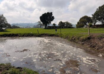 Por contaminación hídrica autoridad ambiental frena vertimientos ilegales de aguas residuales en Zipaquirá