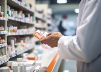 EPS deberán garantizar continuidad en tratamientos y medicamentos tras nuevas medidas del Ministerio de Salud