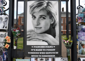 Hoy hace 29 años moría Diana de Gales en un túnel de París: el día que el acecho  apagó la luz de la princesa más amada del mundo 