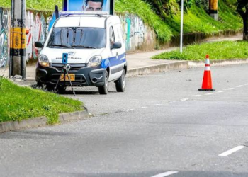 Ministerio de Transporte pone nuevas condiciones al uso de carros con cámaras de tránsito 